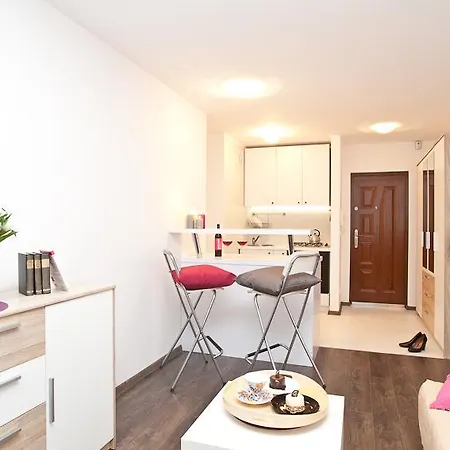 Pomorska Apartment *